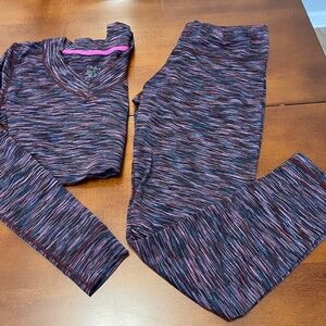 Cuddl Duds Women’s 2 piece lightweight  thermal